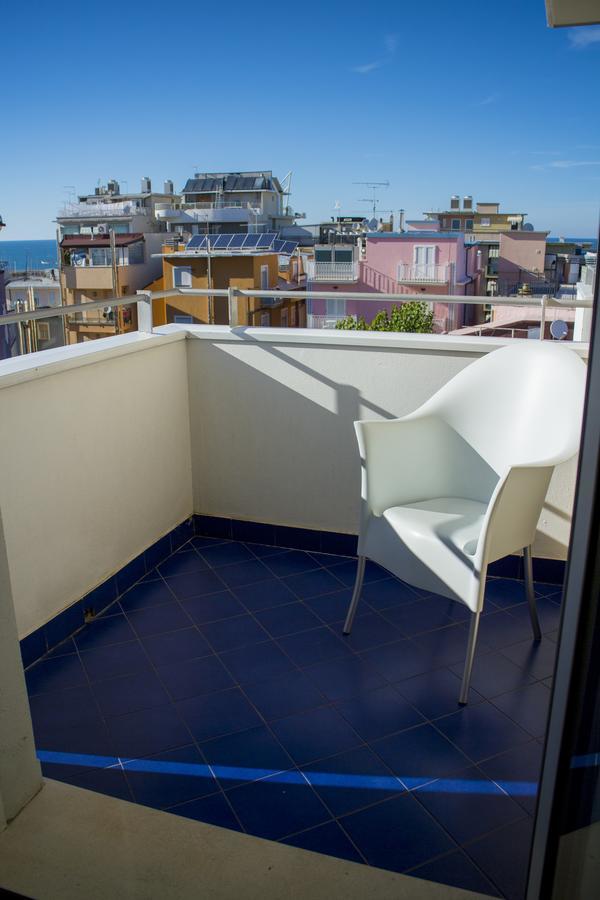 Residence Adriatico Gabicce Mare Exterior foto