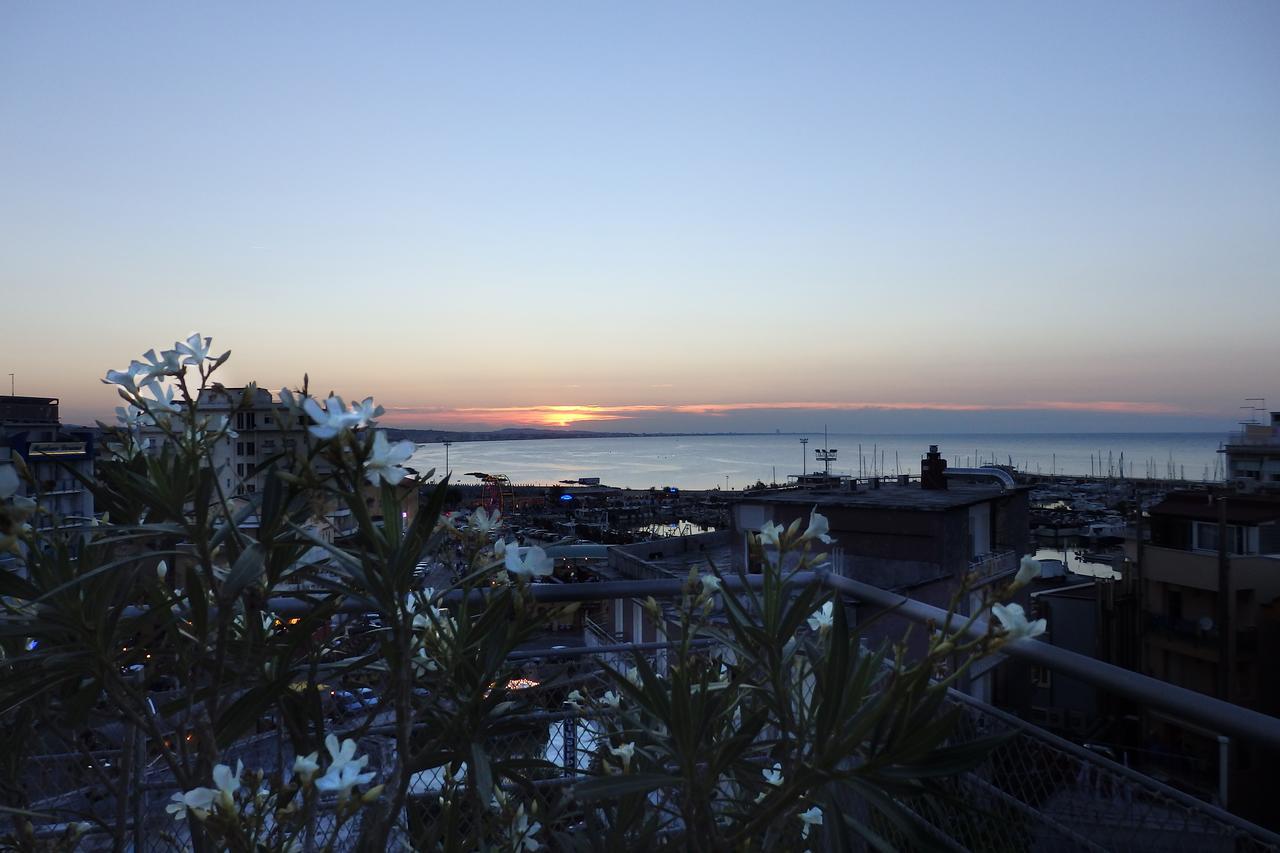 Residence Adriatico Gabicce Mare Quarto foto